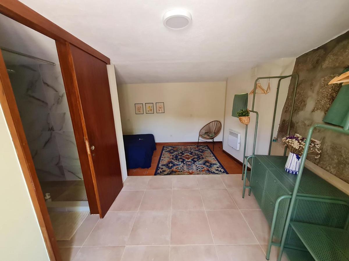 Out Of Town Hostel Castelo de Paiva Εξωτερικό φωτογραφία